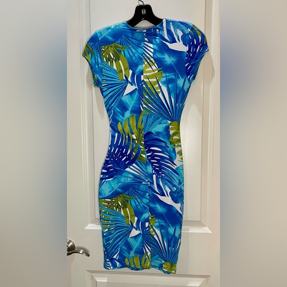 Cache Blue and Green Dress Tropical Leaf Ruched Bodycon Faux Wrap Size Small - Picture 9 of 9